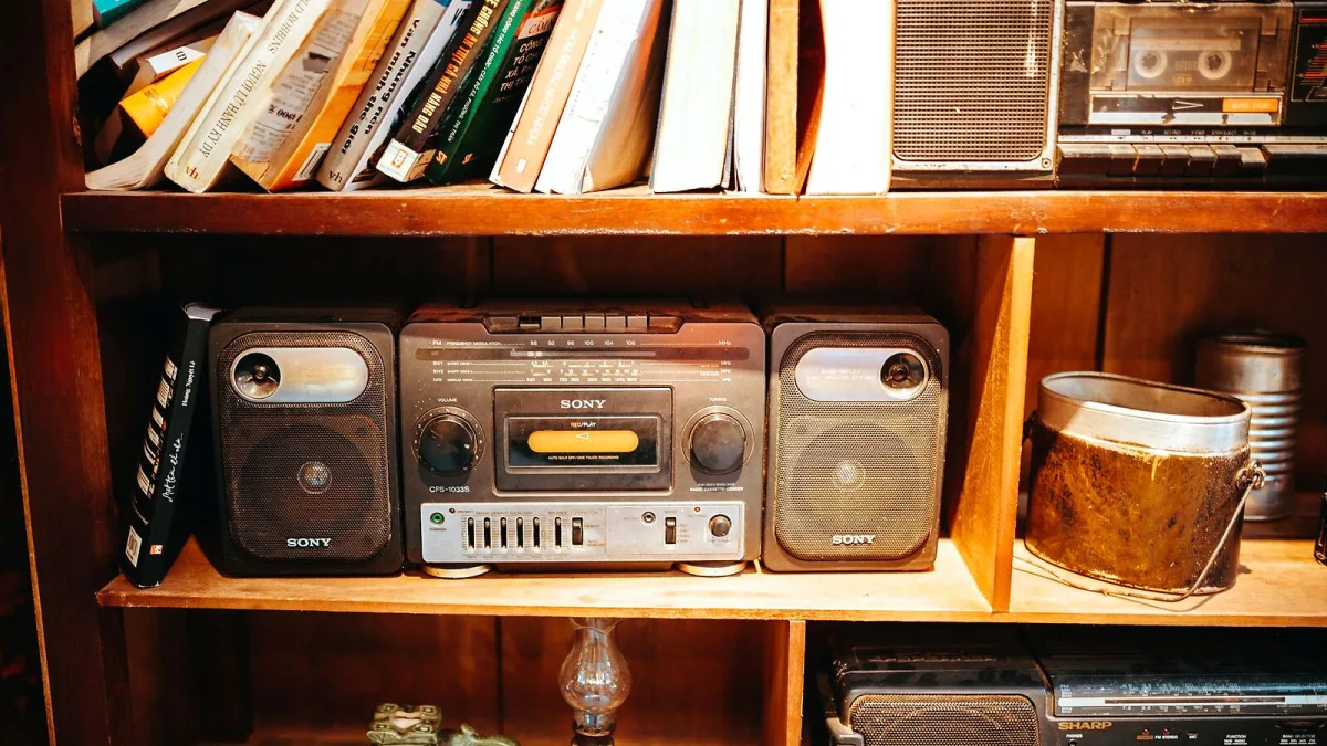 Integrated Amplifier for Beginners: A Complete Guide