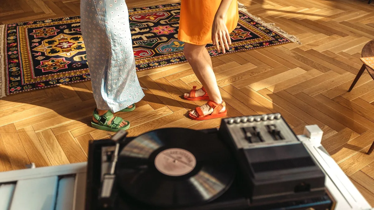 The Best Record Players for the Money