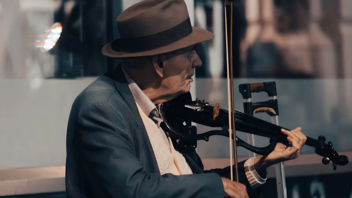 The Ultimate Guide to Violin Stand